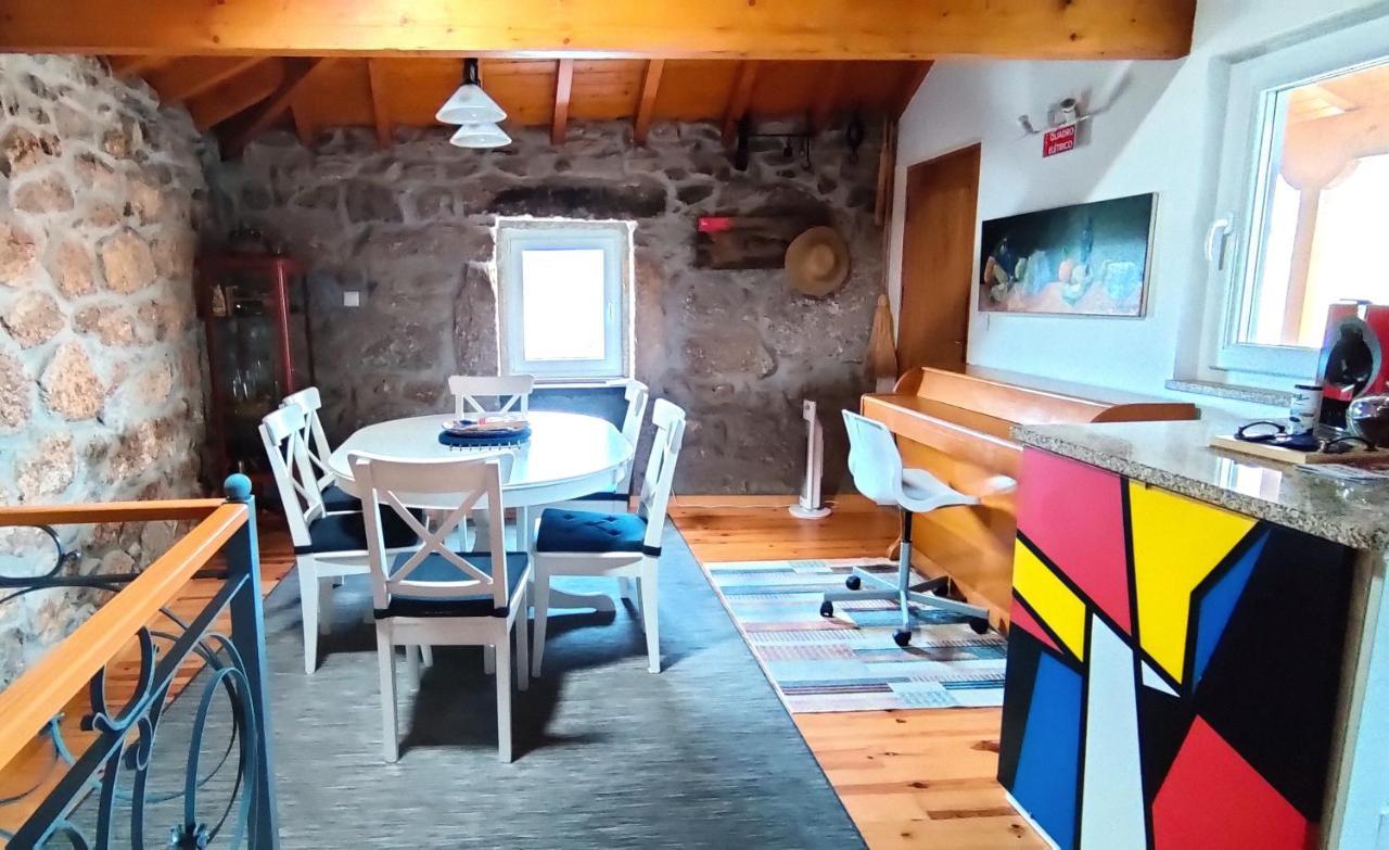 Casa Rural D 'Avo - Sossego Do Campo - 5 Adultos Alhais Kültér fotó