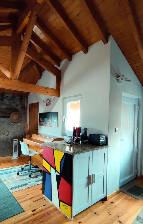 Casa Rural D 'Avo - Sossego Do Campo - 5 Adultos Alhais Kültér fotó