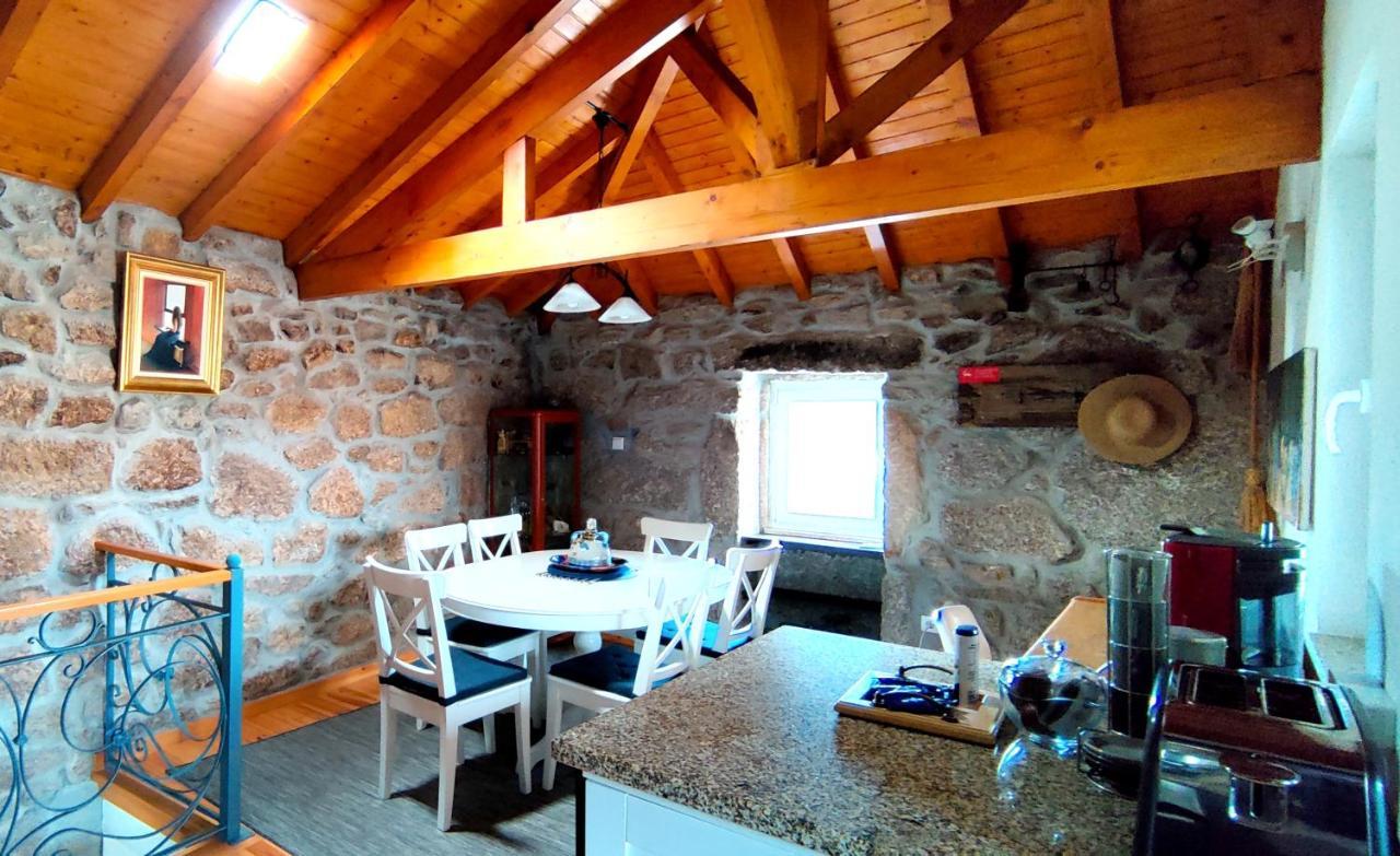 Casa Rural D 'Avo - Sossego Do Campo - 5 Adultos Alhais Kültér fotó