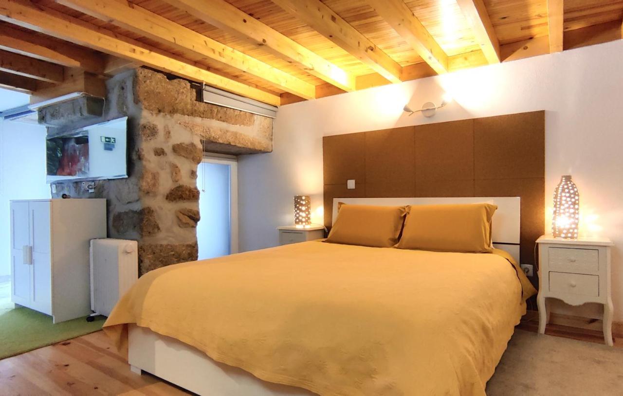 Casa Rural D 'Avo - Sossego Do Campo - 5 Adultos Alhais Kültér fotó
